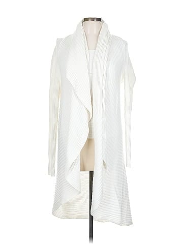 Peter Nygard Cardigan (view 1)
