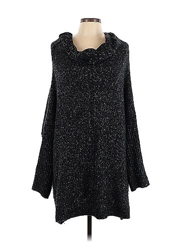 Dreamers Poncho (view 1)
