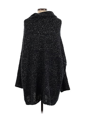 Dreamers Poncho (view 2)