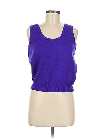 St. John Sport Sleeveless Top (view 1)