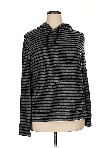 Old Navy Pullover Sweater (view 1)