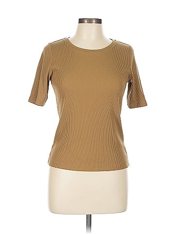 Uniqlo Short Sleeve T-Shirt (view 1)