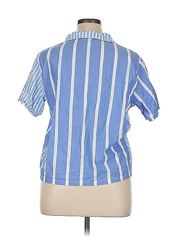 Gap Body Short Sleeve Button-Down Shirt (view 2)