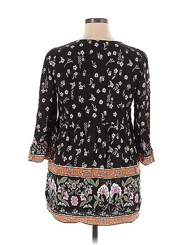 Suzanne Betro 3/4 Sleeve Blouse (view 2)