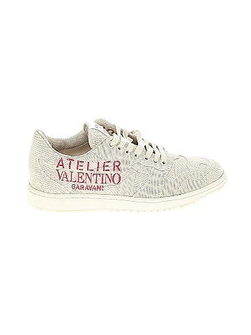 Valentino Garavani 07 Logo Low Top Sneakers (view 1)