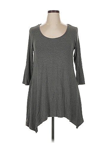 White Mark 3/4 Sleeve Top (view 1)