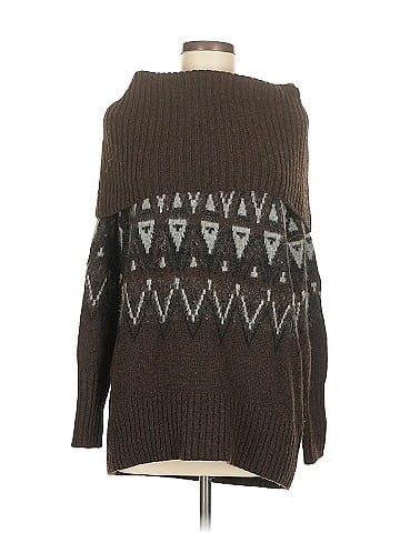 Banana Republic Pullover Sweater (view 1)