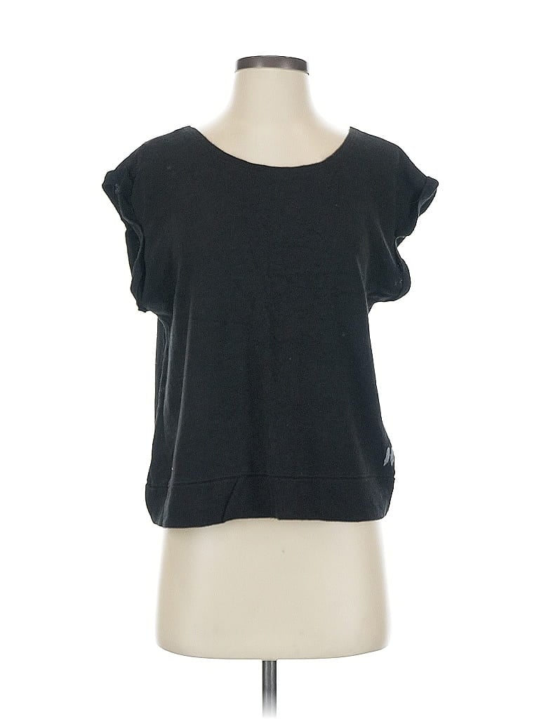 Pre-owned Victoria's Secret Short Sleeve T-shirt In Black