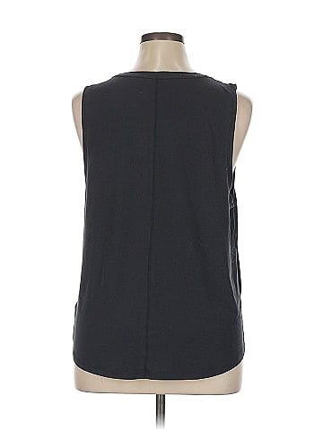Gap Fit Sleeveless T-Shirt (view 2)