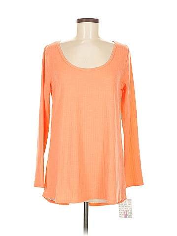 Lularoe Long Sleeve T-Shirt (view 1)