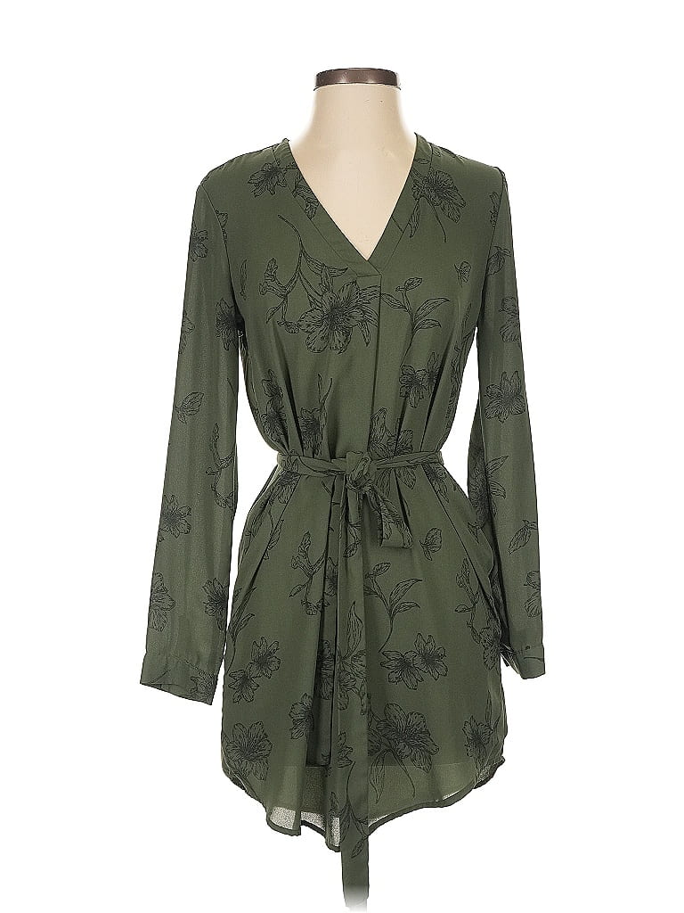 Click to view more detailed imagery on our partner's website Pre-owned Forever 21 Casual Dress In Green