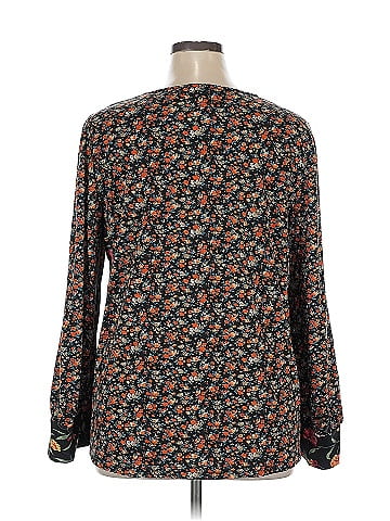 Weekend Suzanne Betro Long Sleeve Blouse (view 2)