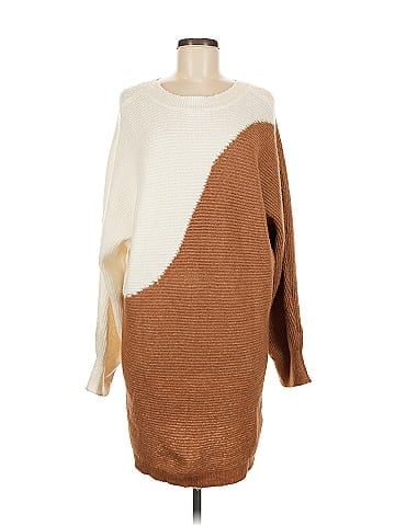 Blu Pepper Poncho (view 1)
