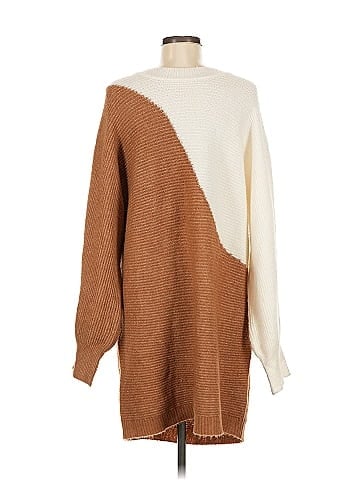 Blu Pepper Poncho (view 2)