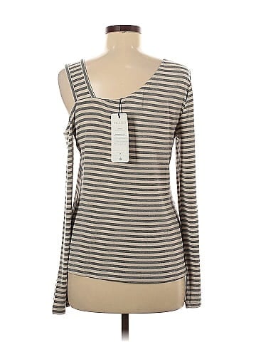 CAbi Long Sleeve T-Shirt (view 2)