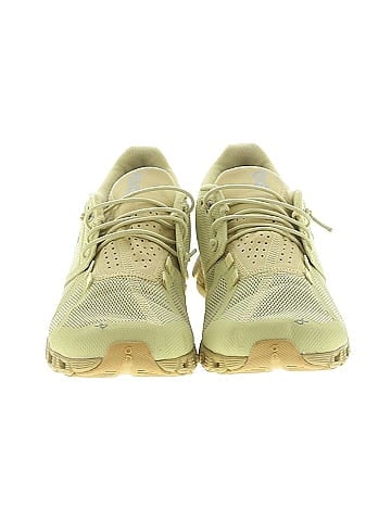 On Cloud Sneakers (view 2)