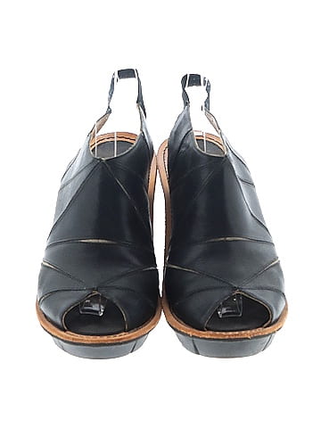 Camper Wedges (view 2)