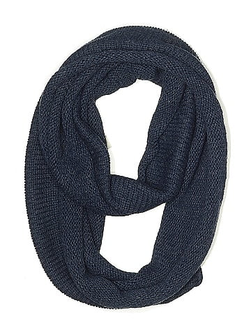 Modena Scarf (view 1)