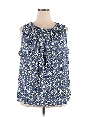 Fun2Fun Sleeveless Blouse (view 1)