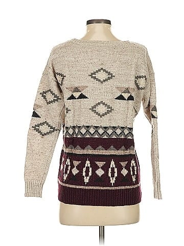 American Eagle Outfitters Pullover Sweater (view 2)