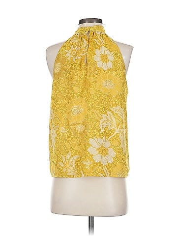 Cupcakes & Cashmere Sleeveless Blouse (view 2)