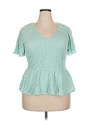 Torrid Short Sleeve Top