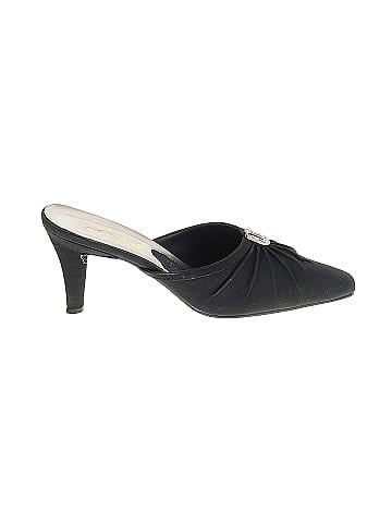 Annie Heels (view 1)