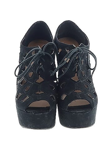 Shiekh Wedges (view 2)