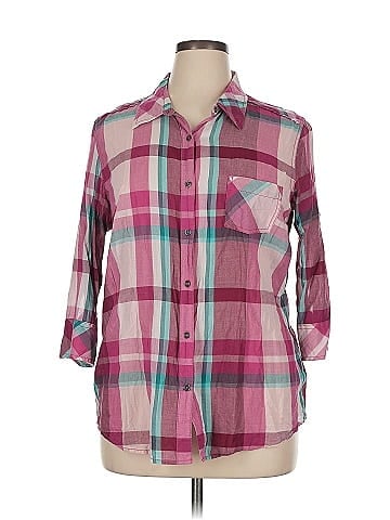 Natural Reflections 3/4 Sleeve Button-Down Shirt (view 1)