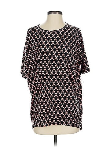 Lularoe 3/4 Sleeve T-Shirt (view 1)