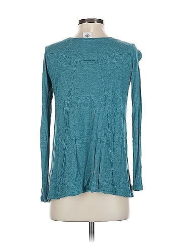 CAbi Long Sleeve T-Shirt (view 2)