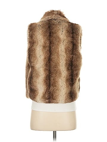 Jack by BB Dakota Faux Fur Vest (view 2)