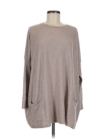 Tea n Rose Poncho (view 1)