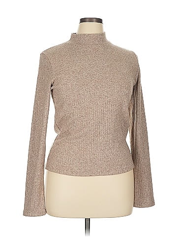 Vince. Long Sleeve Top (view 1)
