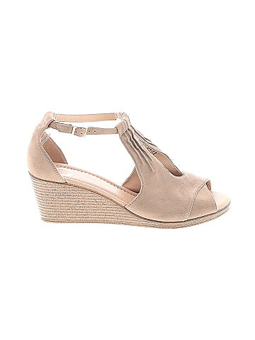 Journee Collection Wedges (view 1)