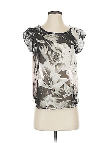 American Eagle Outfitters Short Sleeve Blouse (view 1)