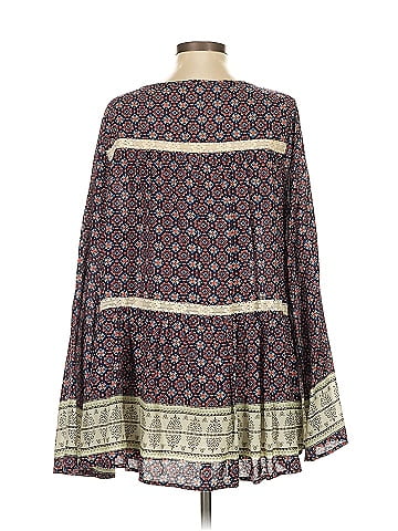 Easel 3/4 Sleeve Blouse (view 2)