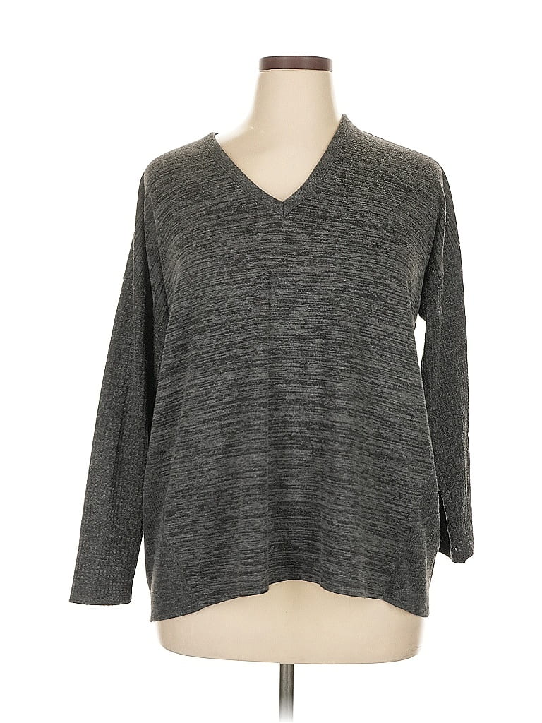 Pre-owned Terra & Sky Long Sleeve Top Gray V Neck Tops