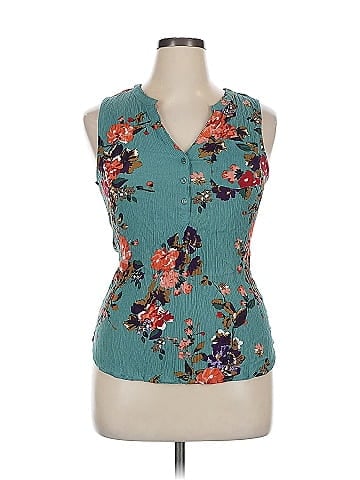 Market and Spruce Sleeveless Blouse (view 1)