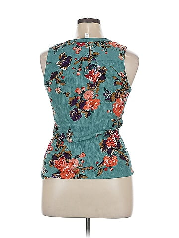 Market and Spruce Sleeveless Blouse (view 2)