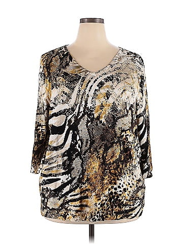 Liz & Me 3/4 Sleeve Top (view 1)