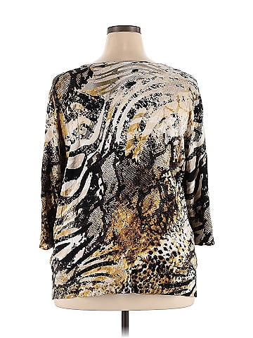 Liz & Me 3/4 Sleeve Top (view 2)