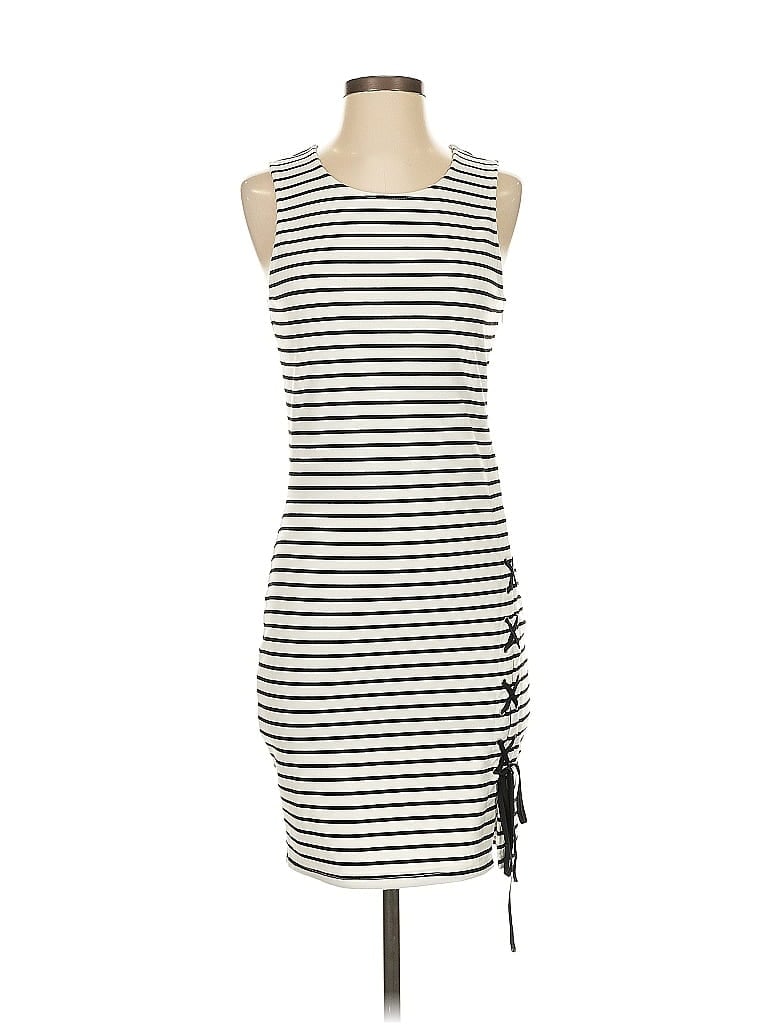 Pre-owned Sugar Lips Casual Dress In White