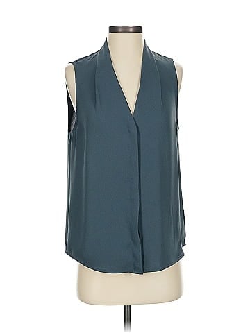 Babaton Sleeveless Blouse (view 1)