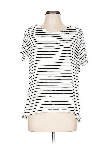 Lulus Short Sleeve T-Shirt (view 1)