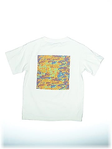 Uniqlo Short Sleeve T-Shirt (view 2)