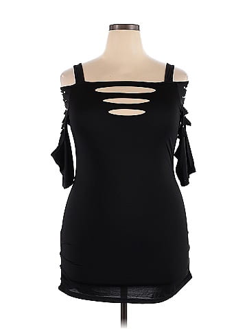 Assorted Brands Sleeveless T-Shirt (view 1)