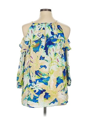 Bold Elements 3/4 Sleeve Blouse (view 2)