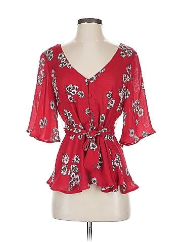 Cupcakes & Cashmere 3/4 Sleeve Blouse (view 1)