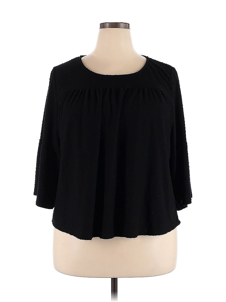Click to view more detailed imagery on our partner's website Pre-owned W5 3/4 Sleeve Blouse In Black